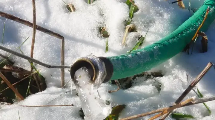 How to Remove a Frozen Stuck Garden Hose from Spigot