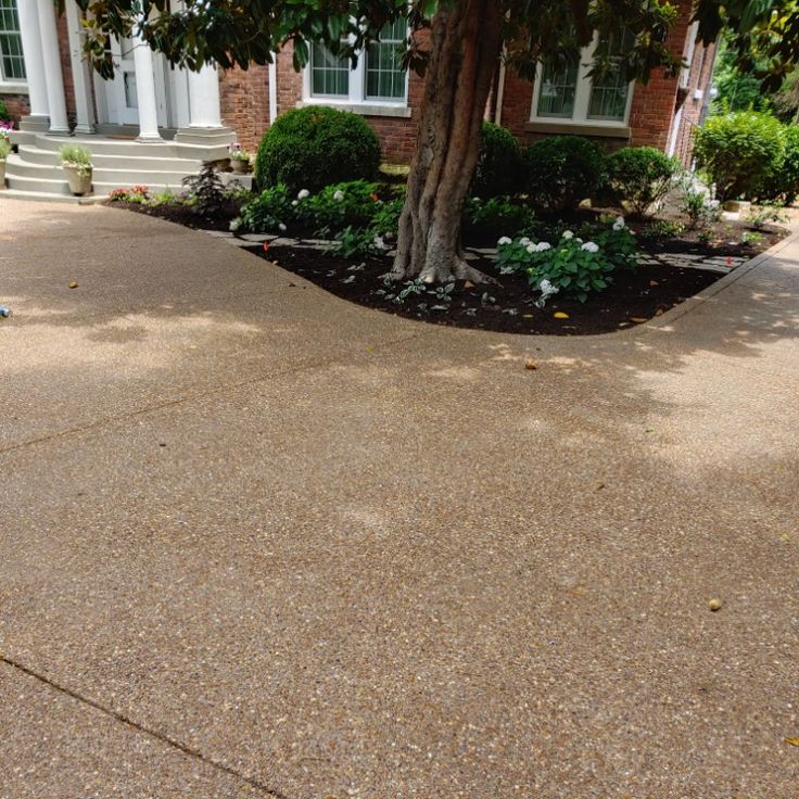 pre-watering concrete before liquid iron application