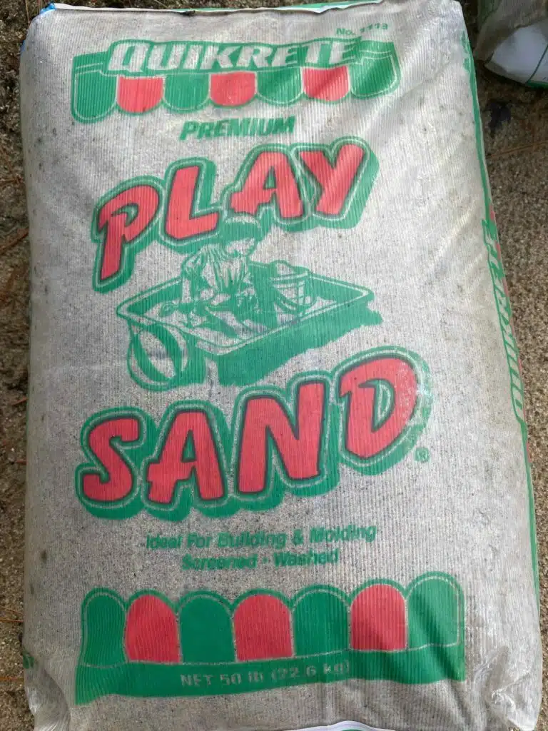 what sand to use for leveling lawn at home